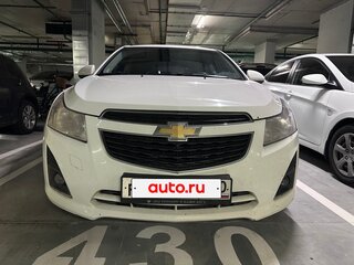 2013 Chevrolet Cruze I Рестайлинг, белый, 600000 рублей, вид 1