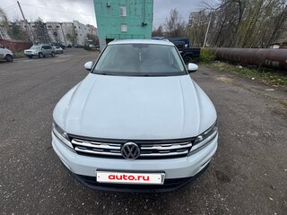 2017 Volkswagen Tiguan II, белый, 2500000 рублей, вид 3