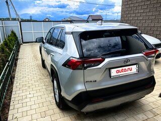 2020 Toyota RAV4 V (XA50), серый, 2850000 рублей, вид 4