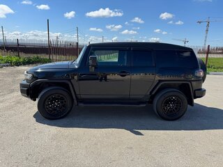 2011 Toyota FJ Cruiser, белый, 3550000 рублей, вид 5