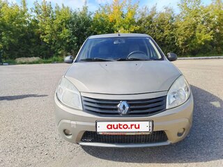 2010 Renault Sandero I, бежевый, 390000 рублей, вид 1