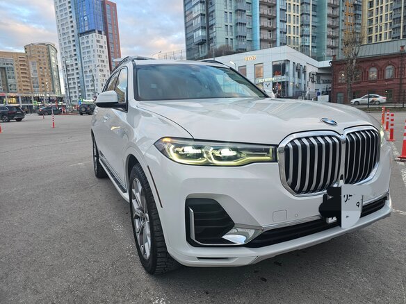 2019 BMW X7 40i I (G07), белый, 5850000 рублей - вид 7