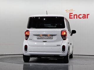 2022 Kia Ray I Рестайлинг, белый, 1010000 рублей, вид 4