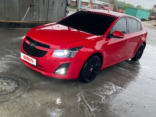 2014 Chevrolet Cruze I Рестайлинг, красный, 700000 рублей, вид 1