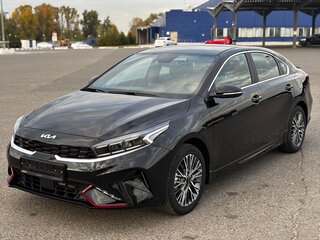 2025 Kia Cerato IV Рестайлинг, чёрный, 3750000 рублей, вид 1