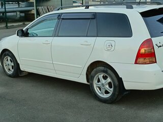 2001 Toyota Corolla Fielder IX (E120, E130), белый, 480000 рублей, вид 4