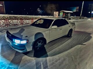 1994 Toyota Cresta IV (X90), белый, 350000 рублей, вид 3