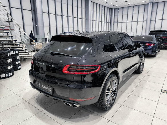 2016 Porsche Macan S Diesel I, чёрный, 4390000 рублей - вид 4