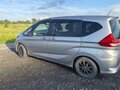 2020 Honda Freed+ II Рестайлинг, серебристый, 1850000 рублей - вид 3