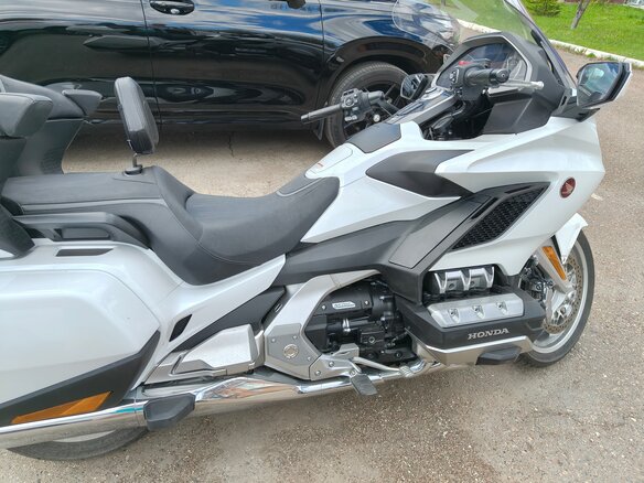2023 Honda GL 1800 Gold Wing, белый, 3650000 рублей - вид 6