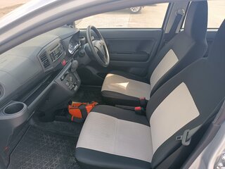 2021 Daihatsu Mira e:S II, серебристый, 749000 рублей, вид 5