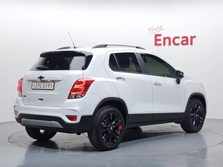 2020 Chevrolet Trax I Рестайлинг, белый, 1307000 рублей, вид 3
