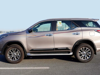 2026 Toyota Fortuner II Рестайлинг, бежевый, 4590000 рублей, вид 3