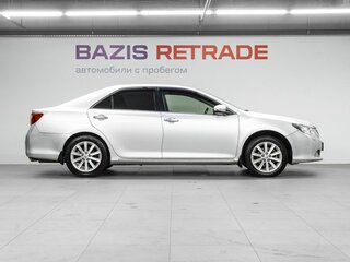 2013 Toyota Camry VII (XV50), серебристый, 1720000 рублей, вид 4