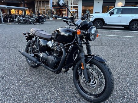 2026 Triumph Bonneville T120, чёрный, 1500000 рублей, вид 1