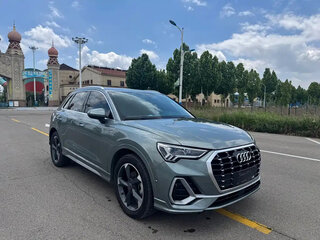 2023 Audi Q3 35 TFSI II (F3), серебристый, 2500001 рублей, вид 3