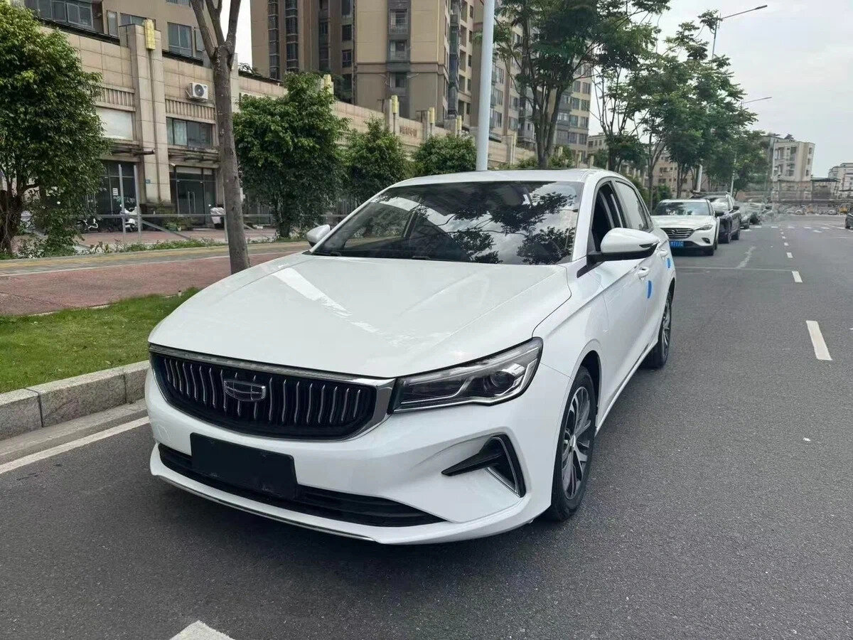 Открыть фотографии: Geely Emgrand II
