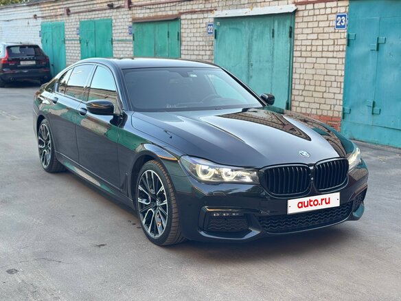 2018 BMW 7 серии 740d xDrive VI (G11/G12), чёрный, 3700000 рублей - вид 1