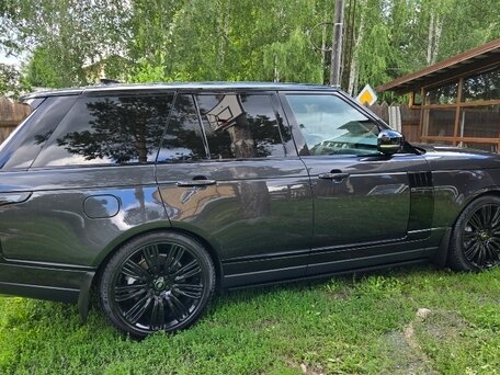 2020 Land Rover Range Rover IV Рестайлинг, серый, 8000000 рублей, вид 3