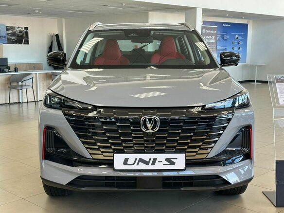 2026 Changan UNI-S I, серебристый, 3229900 рублей