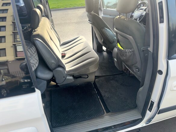 2005 Dodge Caravan 4-speed IV, белый, 455000 рублей - вид 12