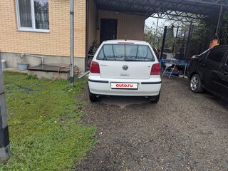 2001 Volkswagen Polo III Рестайлинг, белый, 160000 рублей, вид 4