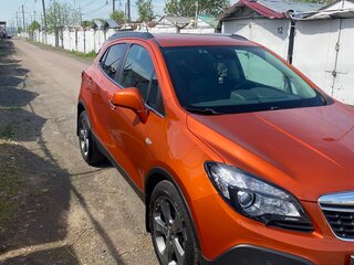 2013 Opel Mokka I, оранжевый, 1500000 рублей, вид 2