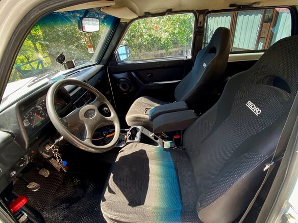 2011 Lada (ВАЗ) 2121 (4x4) I Рестайлинг, белый, 400000 рублей - вид 13