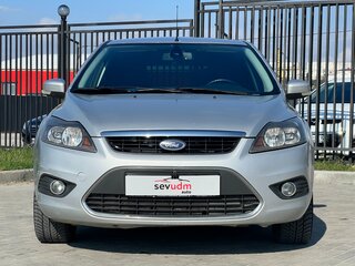 2010 Ford Focus II Рестайлинг, серебристый, 697000 рублей, вид 4