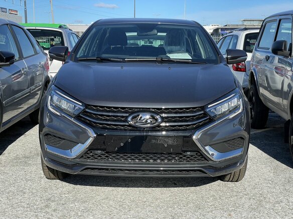 2026 Lada (ВАЗ) Vesta I Рестайлинг (NG), серый, 1705000 рублей - вид 1