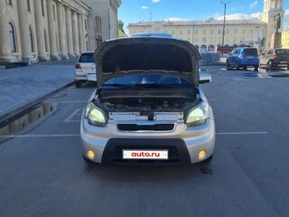 2010 Kia Soul I, серебристый, 680000 рублей, вид 3