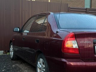 2010 Hyundai Accent ТагАЗ II, красный, 330000 рублей, вид 4