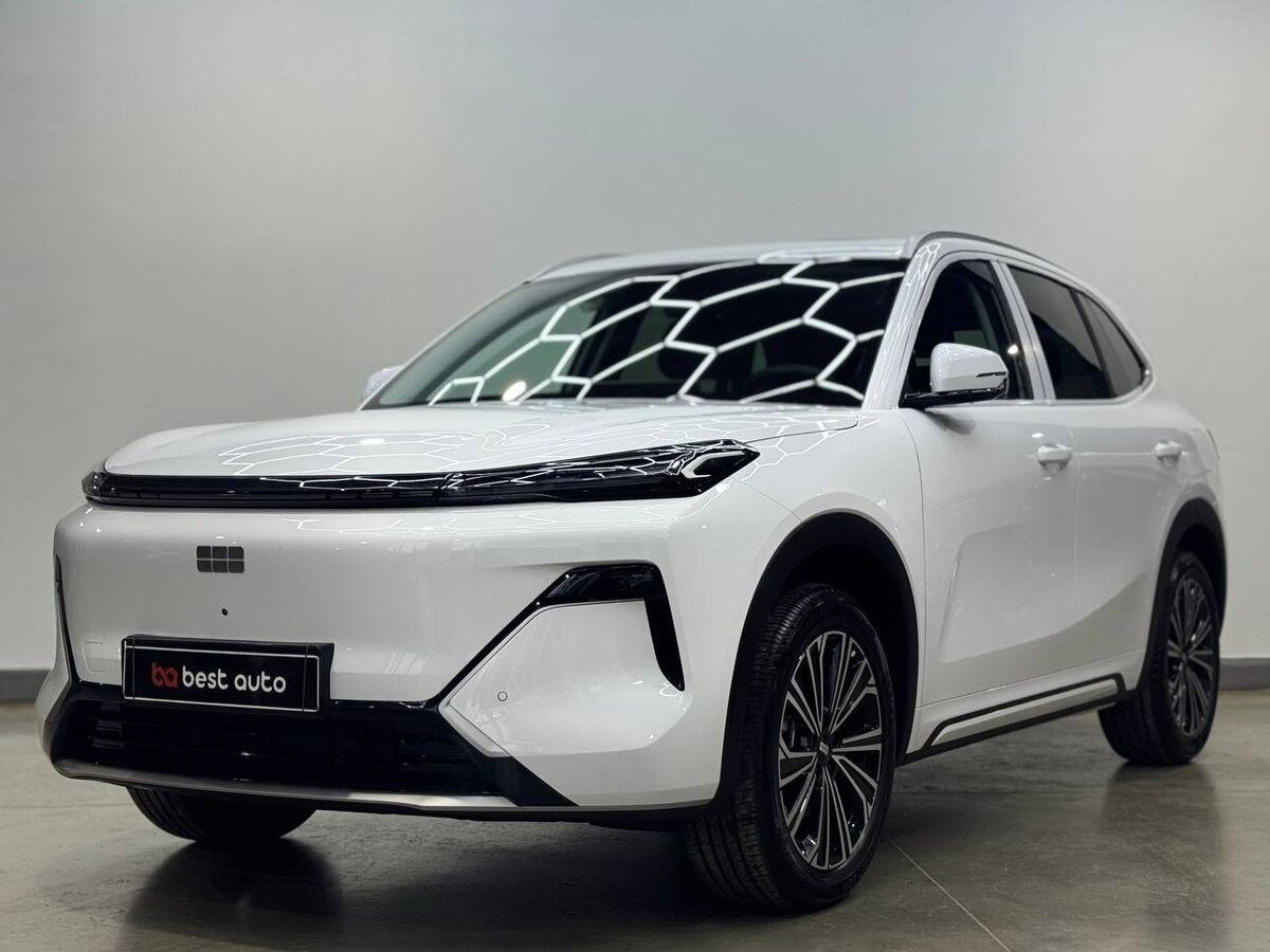 Открыть фотографии: Geely Galaxy Starship 7
