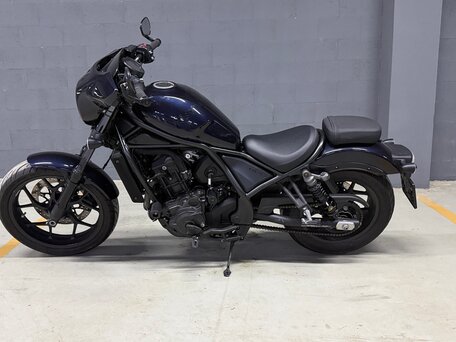 2023 Honda CMX 1100 Rebel, чёрный, 950000 рублей, вид 4