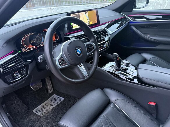 2020 BMW 5 серии 523d xDrive VII (G30/G31/G38) Рестайлинг, белый, 5490000 рублей - вид 15