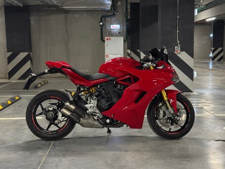 2018 Ducati Supersport, красный, 1039000 рублей, вид 2
