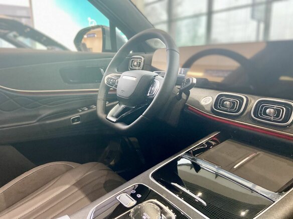 2026 Jaecoo J8, чёрный, 4330000 рублей - вид 10