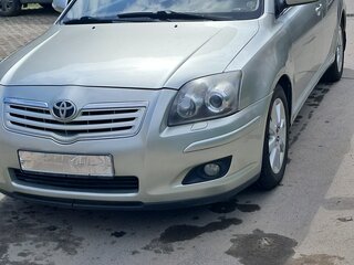 2008 Toyota Avensis II Рестайлинг, серебристый, 720000 рублей, вид 1