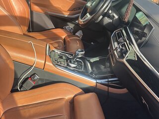 2021 BMW X7 30d I (G07), белый, 7500000 рублей, вид 5