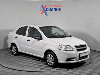 2011 Chevrolet Aveo I Рестайлинг, белый, 379000 рублей, вид 2