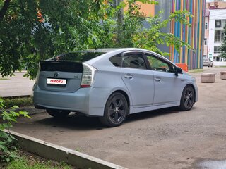 2009 Toyota Prius III (XW30), голубой, 850000 рублей, вид 4