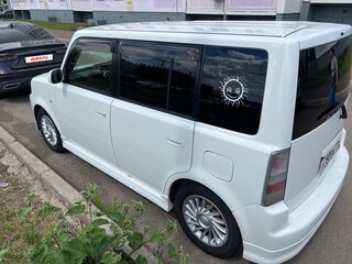 2004 Toyota bB I Рестайлинг, белый, 500000 рублей, вид 4