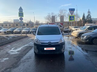 2012 Citroen Berlingo II Рестайлинг, серебристый, 550000 рублей, вид 1