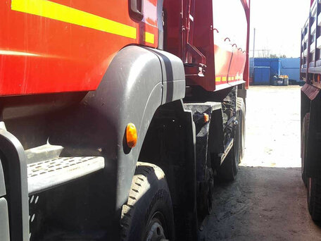 2015 MAN TGS, красный, 5550582 рублей, вид 3