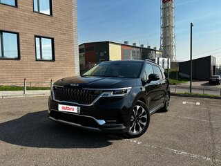 2022 Kia Carnival IV, чёрный, 3390000 рублей, вид 1