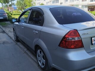 2008 Chevrolet Aveo I Рестайлинг, серебристый, 230000 рублей, вид 4