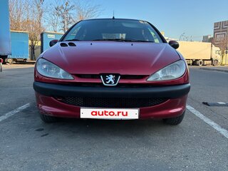 2004 Peugeot 206, красный, 240000 рублей, вид 2