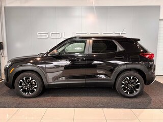 2022 Chevrolet TrailBlazer III, чёрный, 1849000 рублей, вид 4