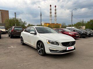 2013 Volvo S60 II Рестайлинг, белый, 1295000 рублей, вид 4