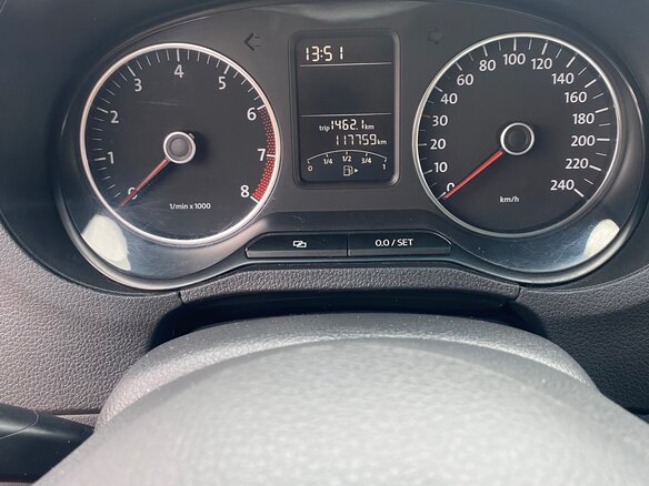 2010 Volkswagen Polo V, серый, 600000 рублей - вид 14